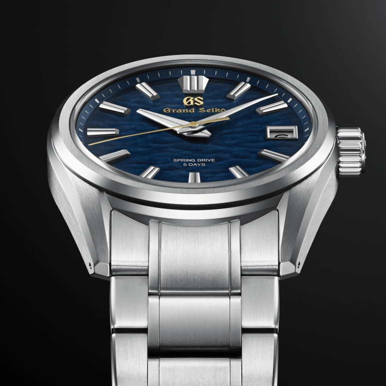 Grand Seiko,Spring Drive 40mm,40mm,Stainless Steel,Blue,Spring Drive,Date,Power Reserve Indicator,SLGA007