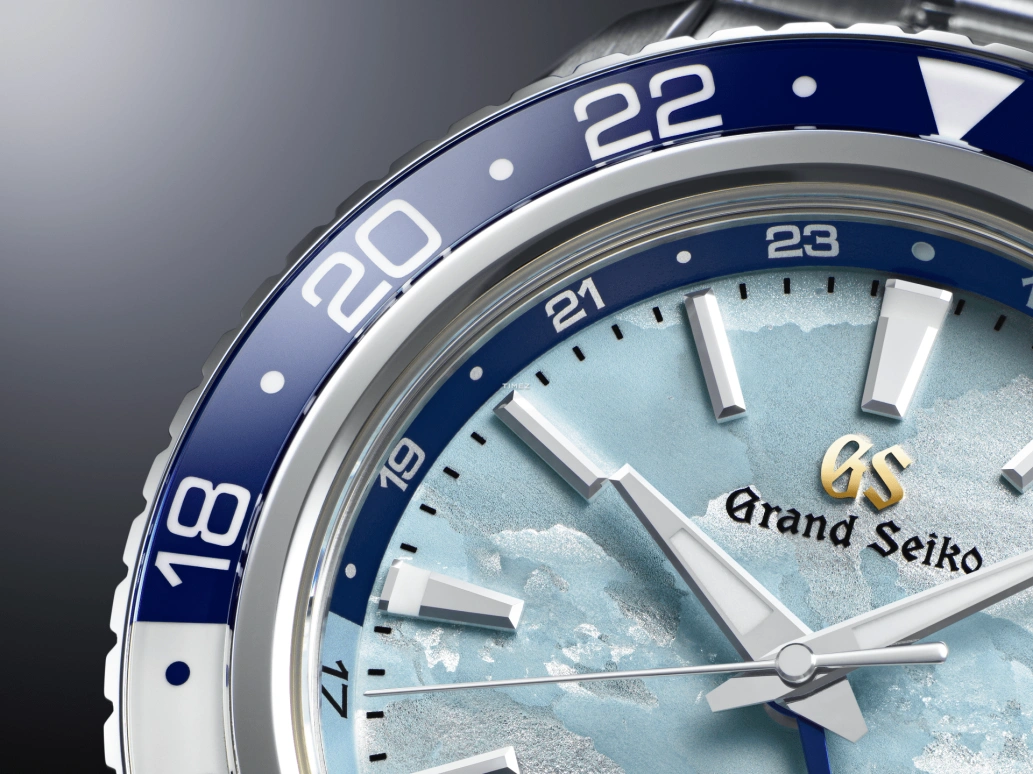 Grand Seiko,Sport 44.20mm,44.20mm,Stainless Steel,Blue,Automatic,Day,Dule Time,SBGJ275G