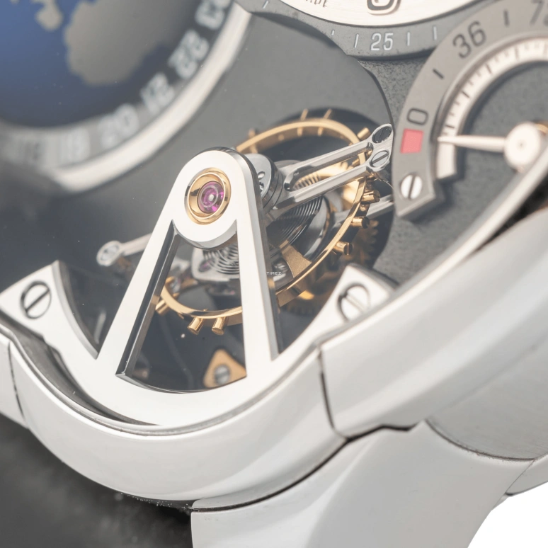 Greubel Forsey,Other 43.50mm,43.50mm,Platinum,Black,White,Handwound,Power Reserve Indicator,Dule Time,World Time,Tourbillon,Sapphire,Crystal Glass,Round,GMT Black