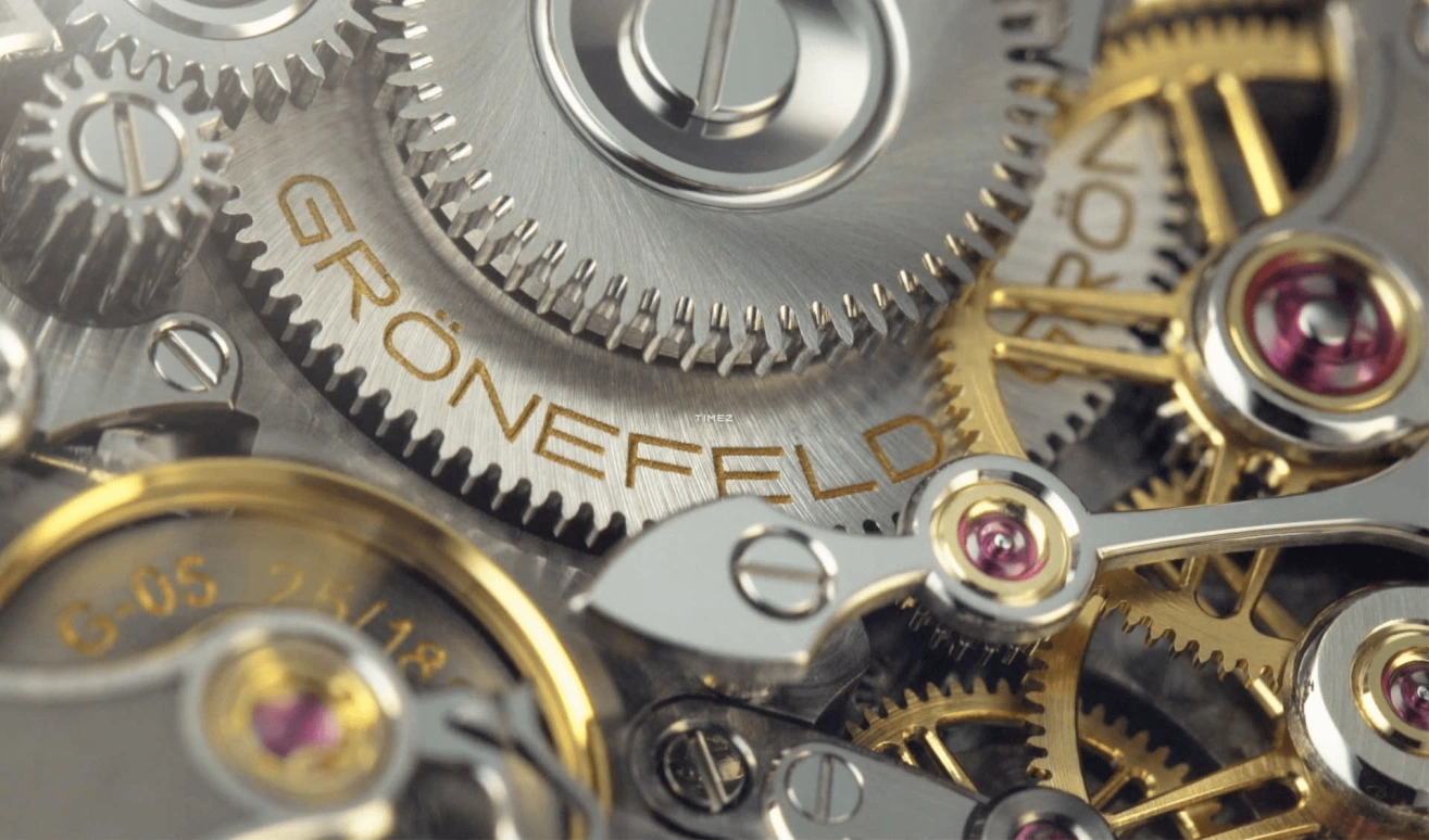 Grönefeld,1941 Remontoire 39.50mm,39.50mm,Stainless Steel,Grey,Red,Handwound,35hours,In-house Caliber,1941 Remontoire Bespoke Guilloche Enamel ST