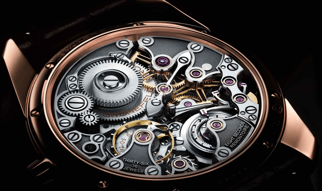 Grönefeld,1941 Remontoire 39.50mm,39.50mm,Red Gold,Salmon,Handwound,Constant Force Mechanism,35hours,1941 Remontoire Constant Force Salmon Dial RG