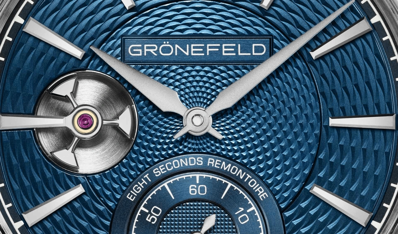 Grönefeld,1941 Remontoire 39.50mm,39.50mm,White Gold,Blue,Handwound,35hours,In-house Caliber,1941 Remontoire Bespoke Fish Scale Guilloche WG