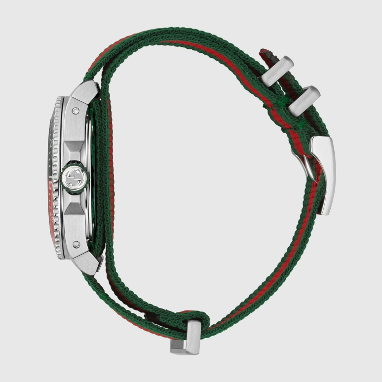 GUCCI,Gucci Dive 40mm,40mm,Stainless Steel,Green,Quartz,Sapphire,YA136339