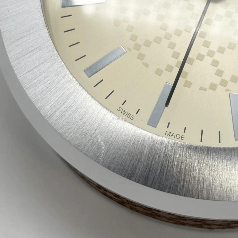 GUCCI,Gucci 100mm,100mm,Stainless Steel,Beige,Quartz,Sapphire,Round,YC210005