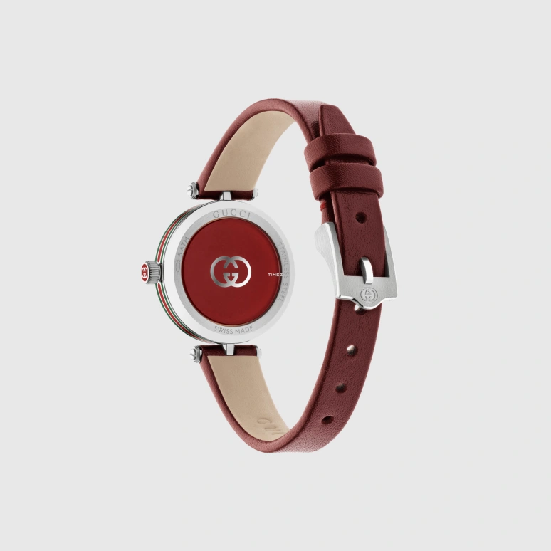 GUCCI,Model 2000 24mm,24mm,Stainless Steel,Silver,Red,Quartz,Sapphire,Crystal Glass,Round,814050 I18G0 8561