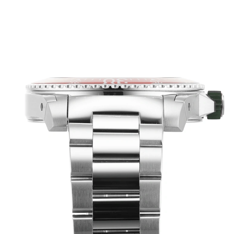 GUCCI,Gucci Dive 40mm,40mm,Stainless Steel,Green,Quartz,Day,Sapphire,YA136222
