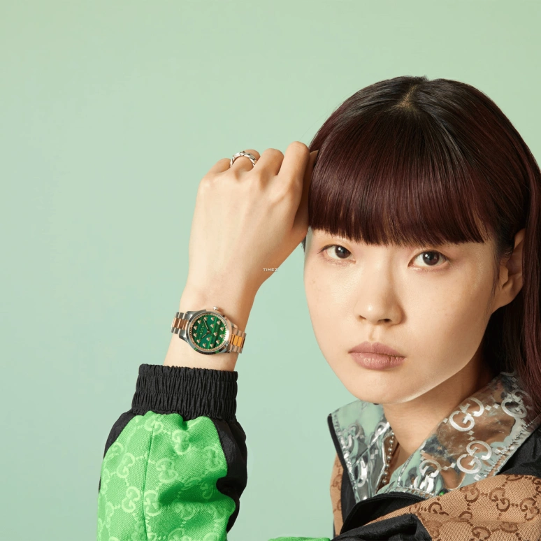 GUCCI,G-Timeless 32mm,32mm,Stainless Steel,Green,Quartz,Sapphire,Crystal Glass,Round,717870 ICAA0 8512