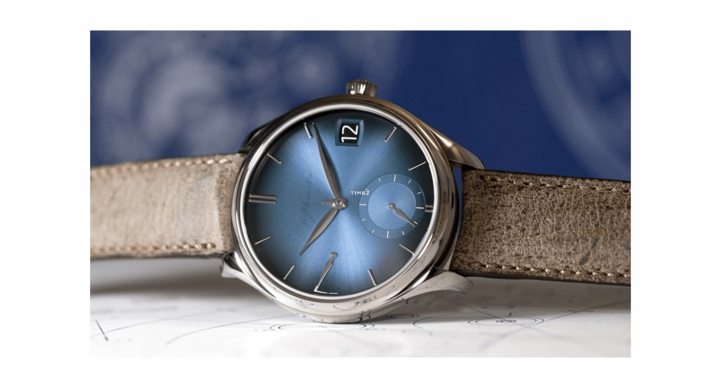 H. Moser & Cie,Endeavour 42mm,42mm,White Gold,Blue,Gradient,Handwound,Perpetual Calendar,Month,Day,Power Reserve Indicator,168hours,In-house Caliber,1800,1800-0204