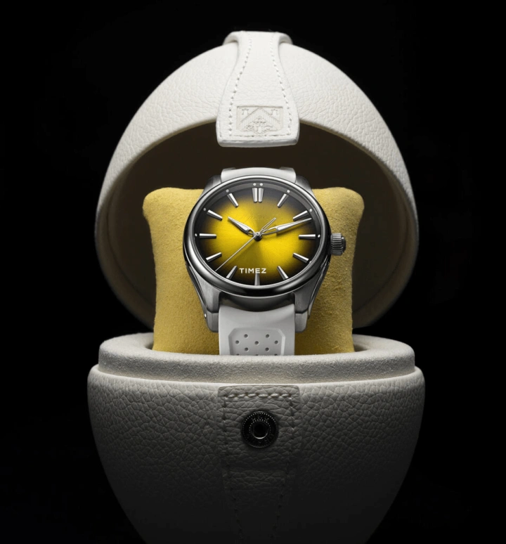 H. Moser & Cie,Pioneer 40mm,40mm,Stainless Steel,Yellow,Black,Gradient,Automatic,72hours,In-house Caliber,3201,3201-1200