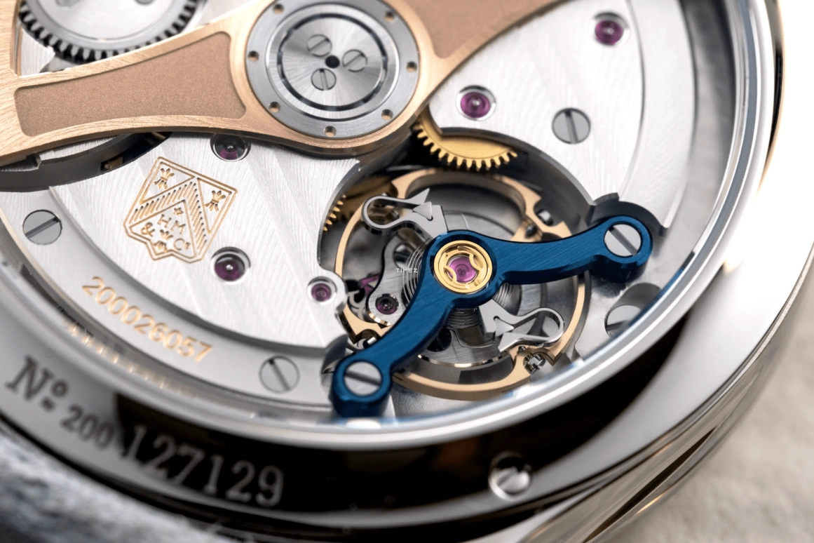 H. Moser & Cie,Endeavour 40mm,40mm,Stainless Steel,Dark Green,Green,Automatic,72hours,In-house Caliber,1200,1200-1233