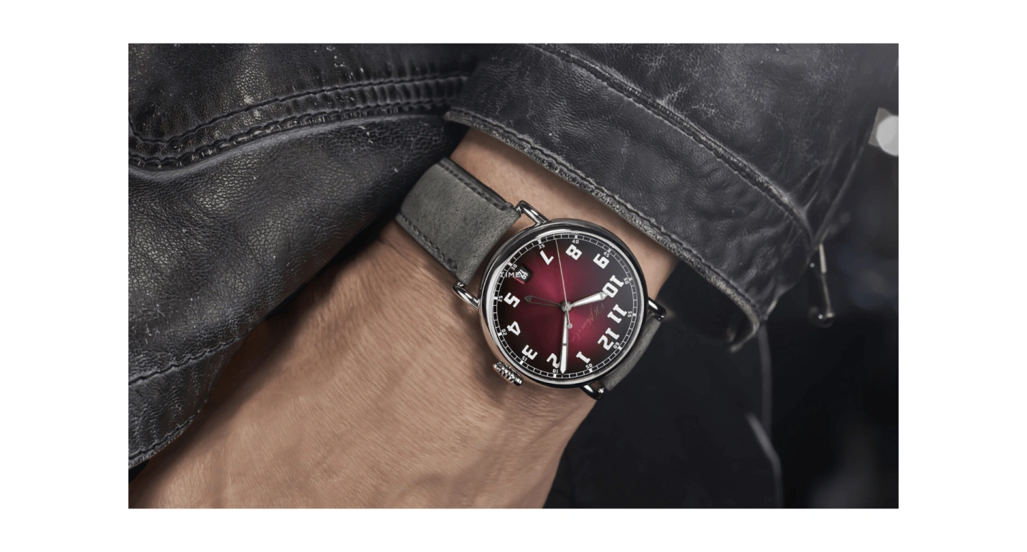 H. Moser & Cie,Heritage 42mm,42mm,Stainless Steel,Burgundy,Automatic,Day,Dule Time,8809,8809-1200