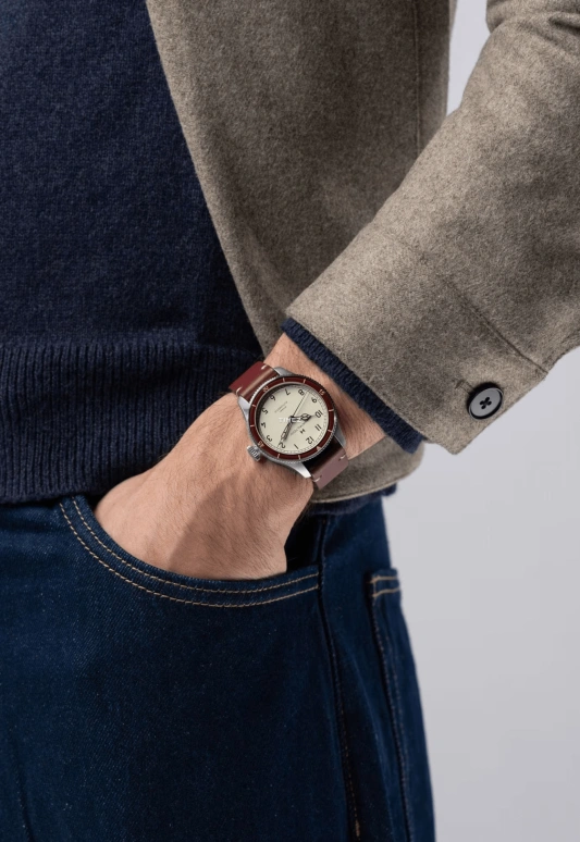Hamilton,Khaki Aviation 38mm,38mm,Stainless Steel,White,Automatic,80hours,In-house Caliber,H76265810