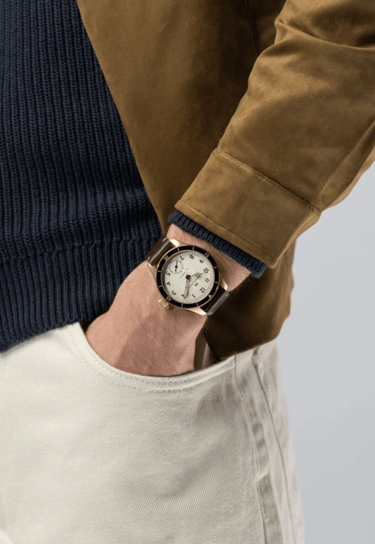 Hamilton,Khaki Aviation 43mm,43mm,Bronze,Titanium,White,Handwound,46hours,Sapphire,Crystal Glass,H76709510