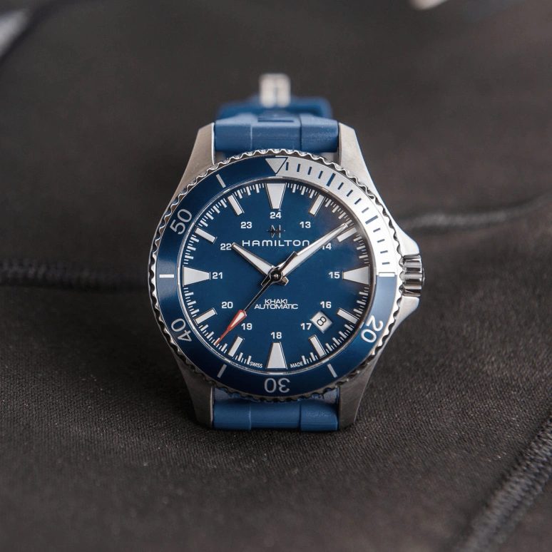 Hamilton,Khaki Navy 40mm,40mm,Stainless Steel,Luminous,Silver,Blue,Automatic,80hours,In-house Caliber,H82345341