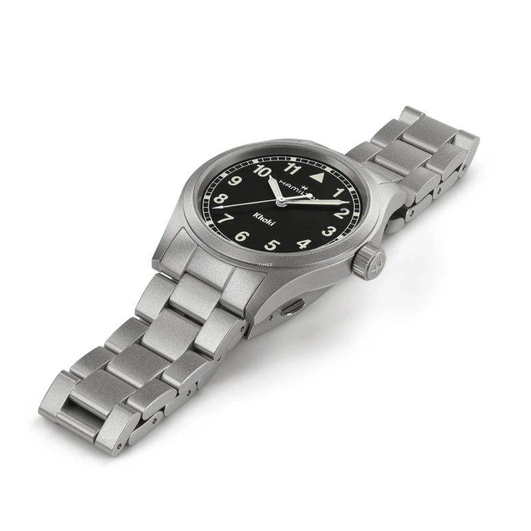 Hamilton,Khaki Field 38mm,38mm,Stainless Steel,Black,Quartz,In-house Caliber,Sapphire,Glass,H69401130