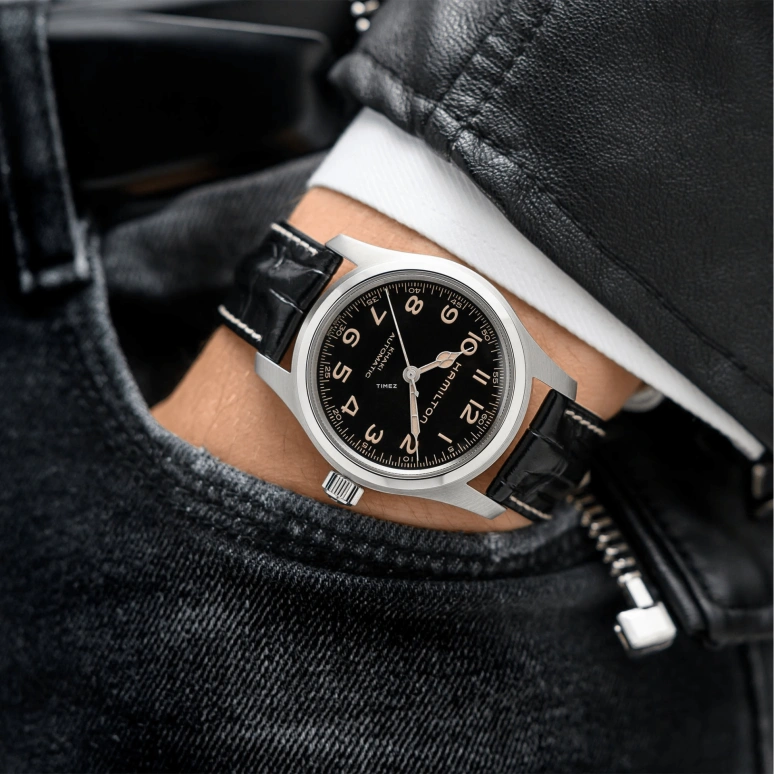 Hamilton,Khaki Field 42mm,42mm,Stainless Steel,Black,Automatic,80hours,In-house Caliber,H70605732