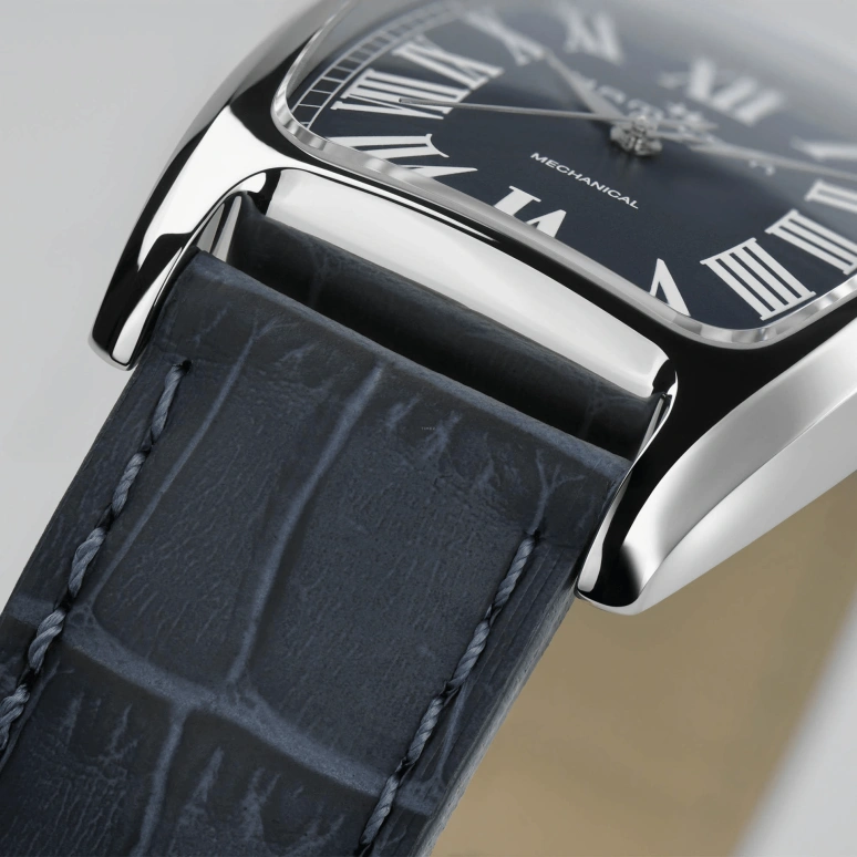 Hamilton,American Classic 34.50x38mm,34.50x38mm,Stainless Steel,Blue,Handwound,80hours,In-house Caliber,H13519641