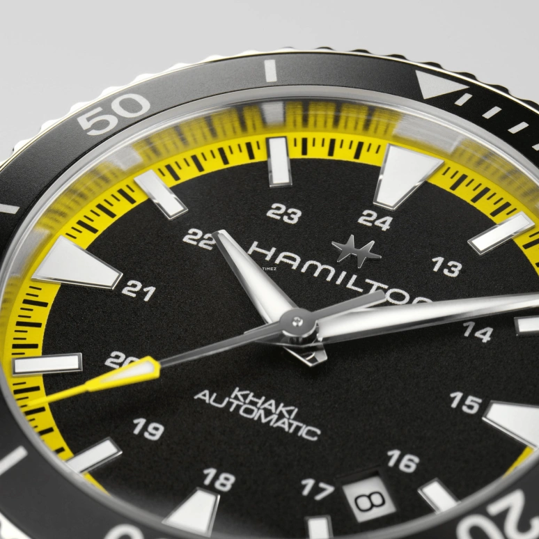 Hamilton,Khaki Navy 40mm,40mm,Stainless Steel,Black,Automatic,Day,80hours,H82395332