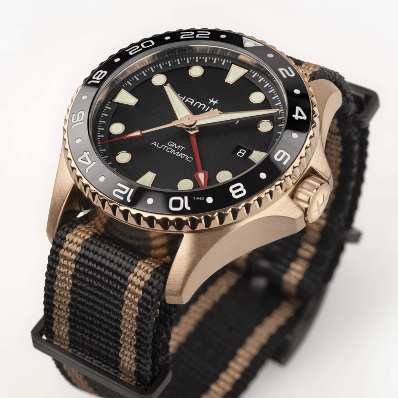 Hamilton,Khaki Navy 43mm,43mm,Bronze,Titanium,Black,Automatic,Day,Dule Time,GMT,H82565930