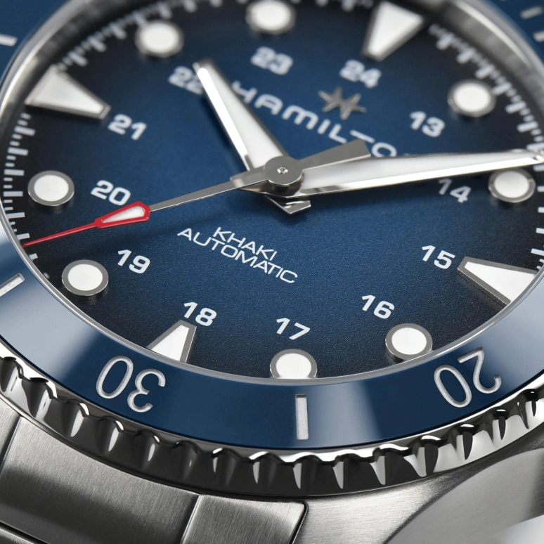 Hamilton,Khaki Navy 43mm,43mm,Stainless Steel,Blue,Automatic,80hours,In-house Caliber,H82505140