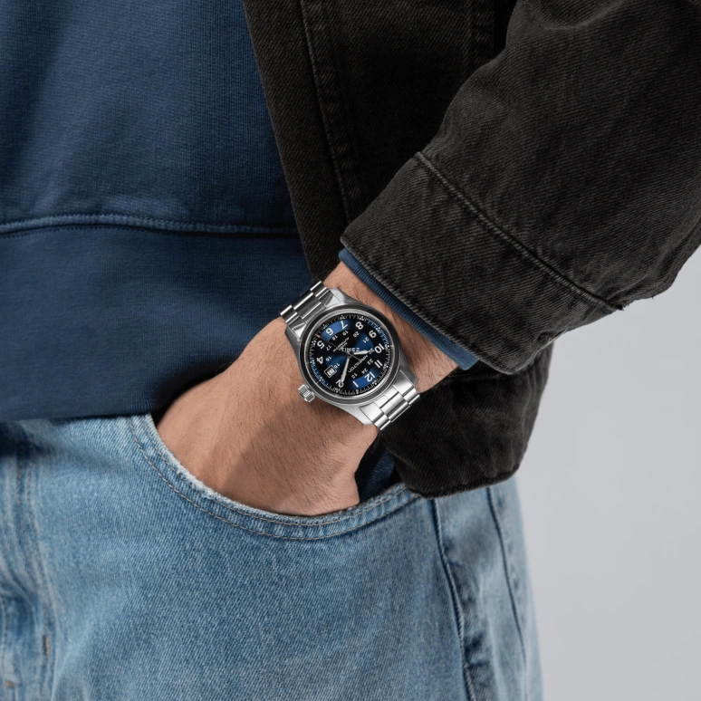 Hamilton,Khaki Field 42mm,42mm,Stainless Steel,Blue,Automatic,Day,80hours,H70605140