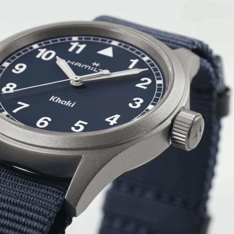 Hamilton,Khaki Field 38mm,38mm,Stainless Steel,Blue,Quartz,Sapphire,Crystal Glass,Round,H69401940