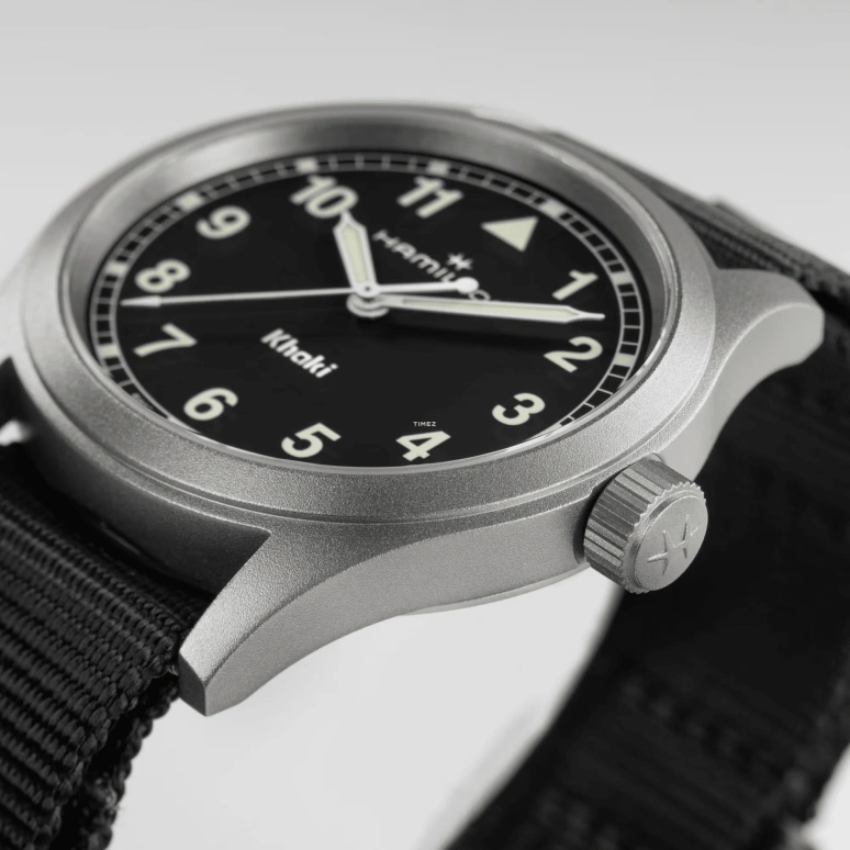 Hamilton,Khaki Field 38mm,38mm,Stainless Steel,Black,Quartz,Sapphire,Crystal Glass,Round,H69401430
