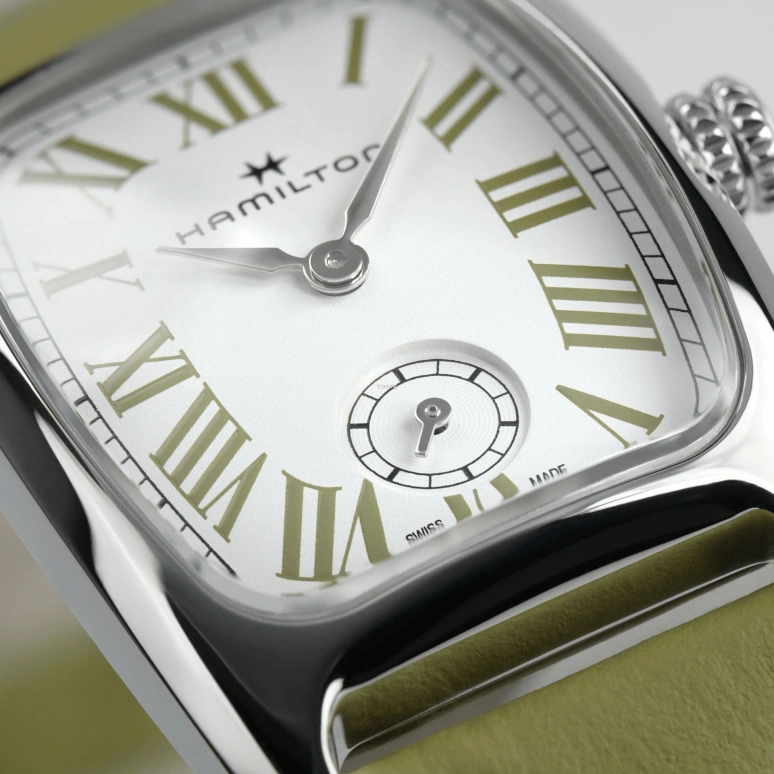 Hamilton,American Classic 23.50x27.40mm,23.50x27.40mm,Stainless Steel,White,Quartz,Sapphire,Glass,Rectangular,H13321813