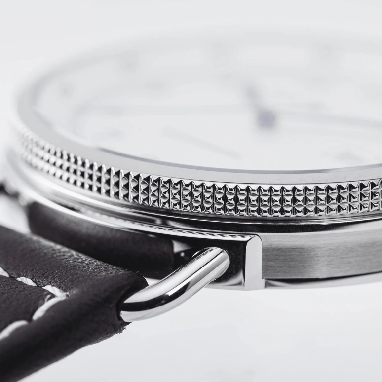 Hamilton,Khaki Navy 43mm,43mm,Stainless Steel,White,Automatic,80hours,In-house Caliber,H77715553
