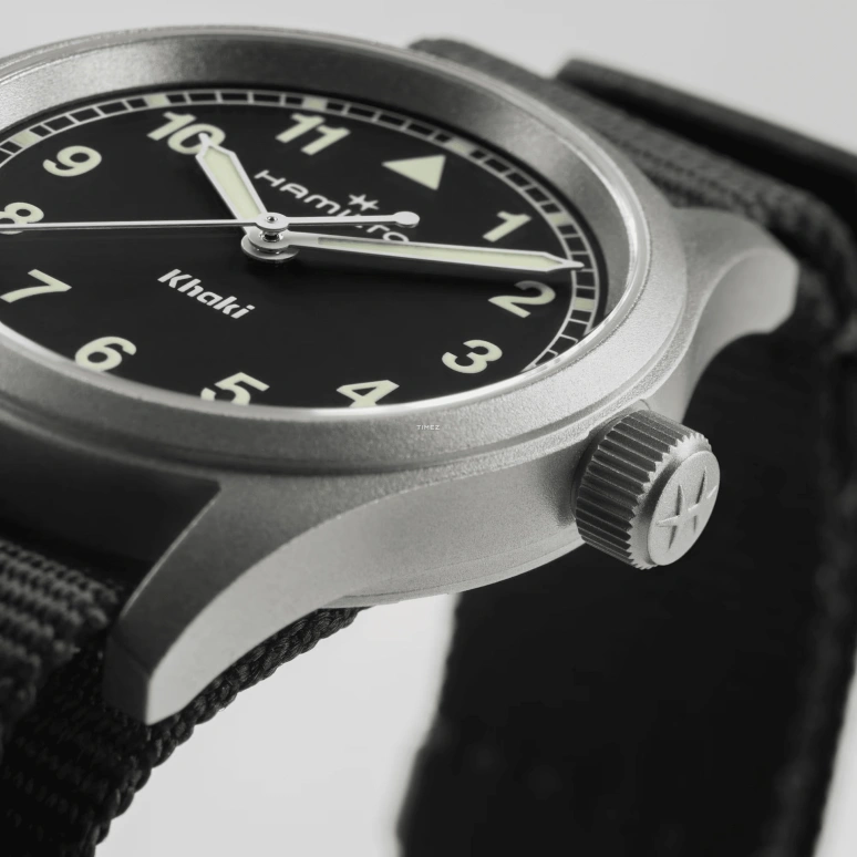 Hamilton,Khaki Field 33mm,33mm,Stainless Steel,Black,Quartz,Sapphire,Crystal Glass,Round,H69301430