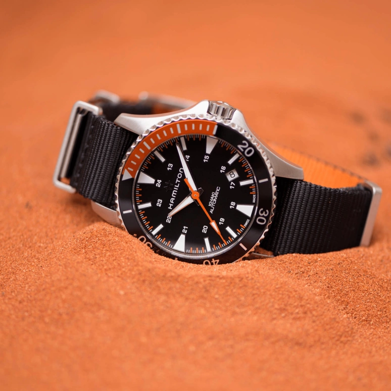 Hamilton,Khaki Navy 40mm,40mm,Stainless Steel,Black,Automatic,80hours,In-house Caliber,H82305931