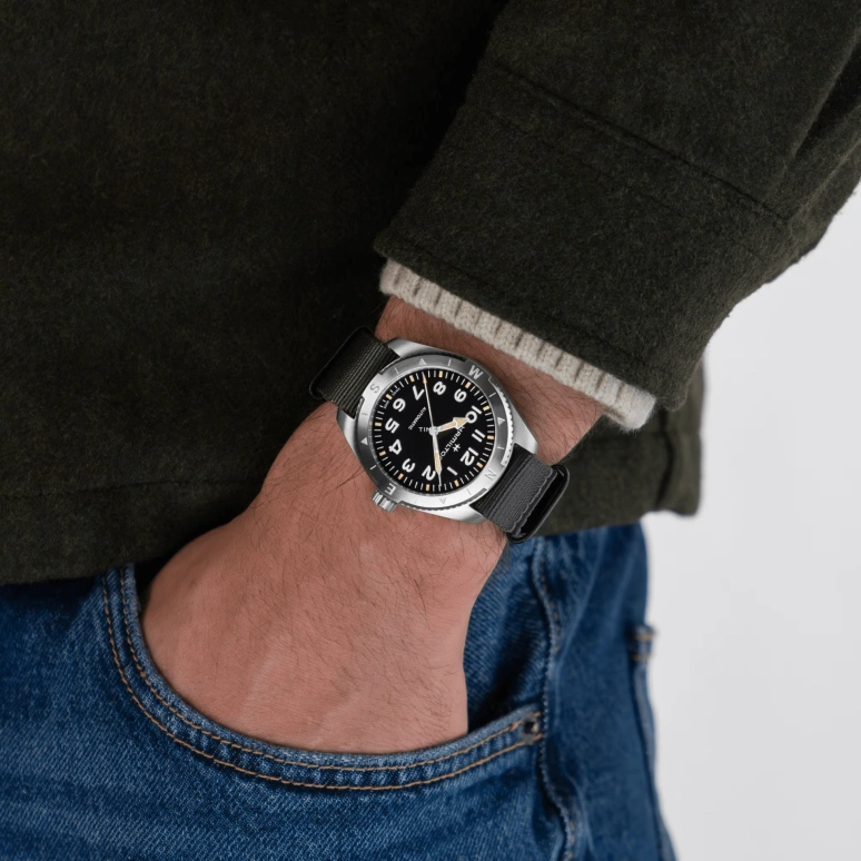 Hamilton,Khaki Field 37mm,37mm,Stainless Steel,Black,Automatic,80hours,In-house Caliber,H70225930