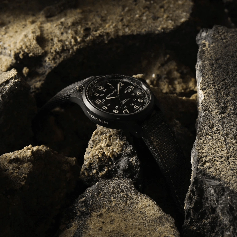 Hamilton,Khaki Field 42mm,42mm,Titanium,Black,Automatic,Date,80hours,H70575733