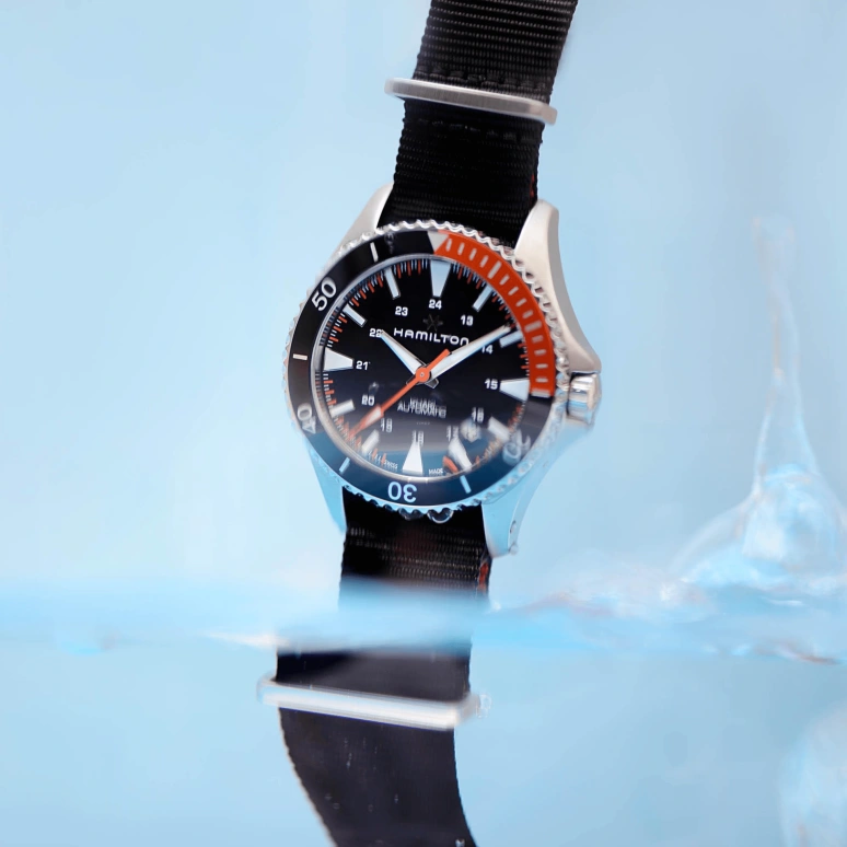 Hamilton,Khaki Navy 40mm,40mm,Stainless Steel,Black,Automatic,80hours,In-house Caliber,H82305931