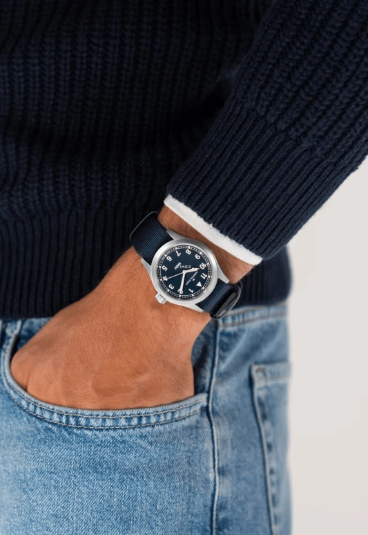 Hamilton,Khaki Field 38mm,38mm,Stainless Steel,Blue,Quartz,Sapphire,Crystal Glass,Round,H69401940