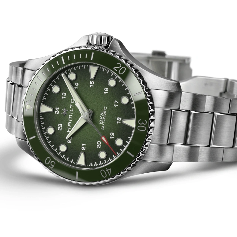 Hamilton,Khaki Navy 43mm,43mm,Stainless Steel,Green,Automatic,Sapphire,Round,H82525160