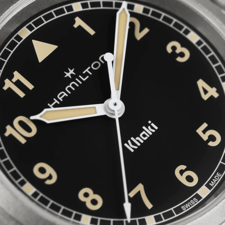 Hamilton,Khaki Field 33mm,33mm,Stainless Steel,Black,Quartz,Sapphire,Crystal Glass,Round,H69301930