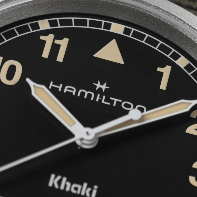 Hamilton,Khaki Field 38mm,38mm,Stainless Steel,Black,Quartz,Sapphire,Crystal Glass,Round,H69401930