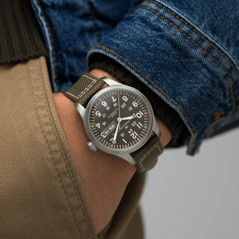 Hamilton,Khaki Field 42mm,42mm,Stainless Steel,Grey,Automatic,Chronograph,Date,Day,H70535081