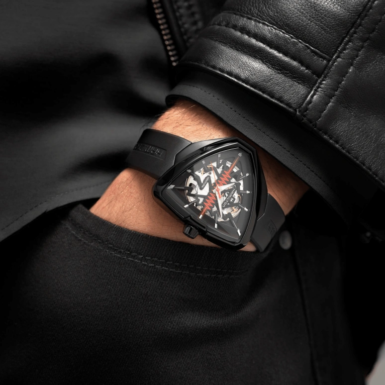 Hamilton,Ventura 42.50x44.60mm,42.50x44.60mm,Stainless Steel,Black,Automatic,80hours,In-house Caliber,H24535331