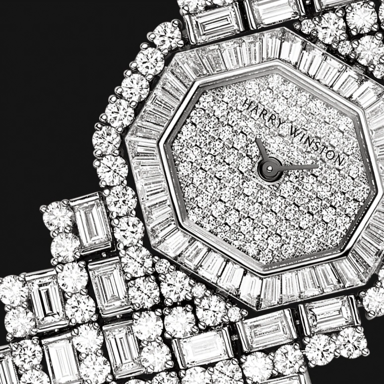 Harry Winston,High Jewelry Timepieces 23x21mm,23x21mm,Platinum,Quartz,In-house Caliber,Closed,HJTQHM28PP001