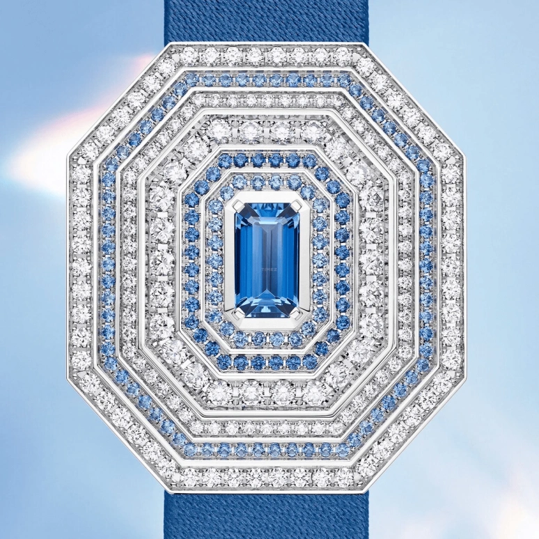 Harry Winston,High Jewelry Timepieces 24x27mm,24x27mm,Gold,White Gold,White,Quartz,In-house Caliber,Mother of Pearl,HJTQHM24WW007