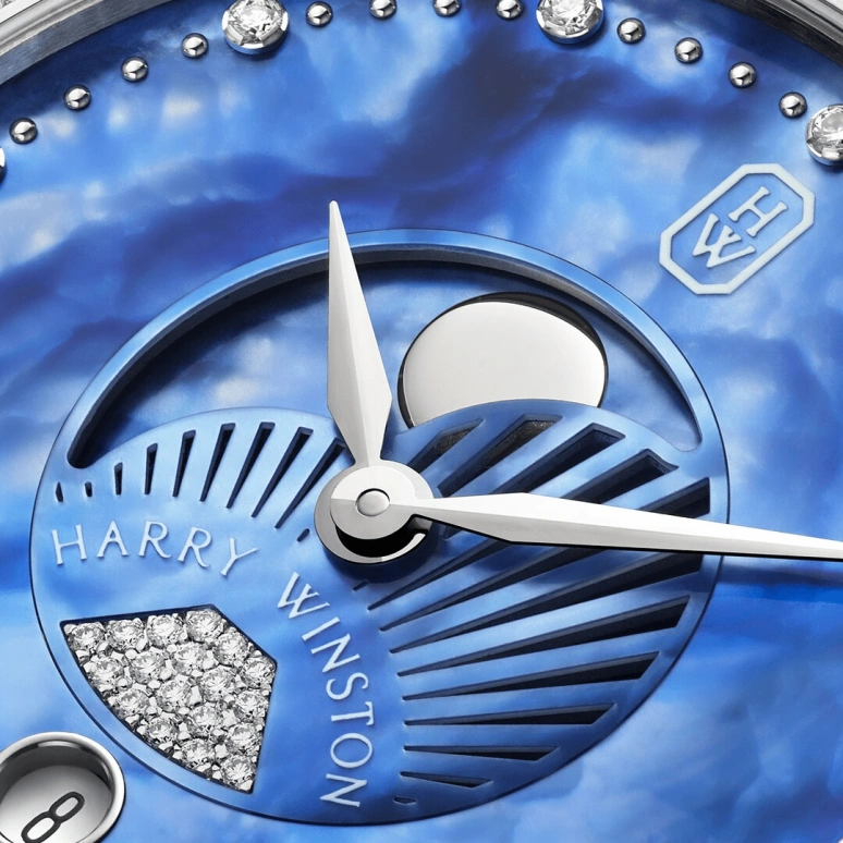 Harry Winston,The Premier 36mm,36mm,Gold,White Gold,Blue,Quartz,In-house Caliber,Mother of Pearl,PRNQMP36WW002