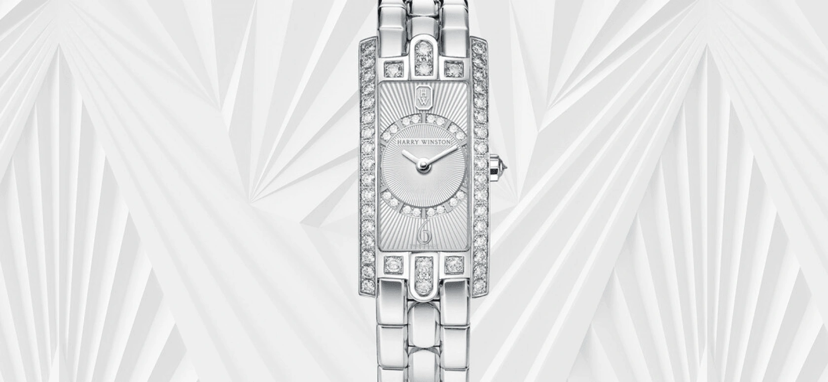 Harry Winston,The Avenue 15.6x32.3mm,15.6x32.3mm,Gold,White Gold,Quartz,In-house Caliber,Closed,AVCQHM16WW046