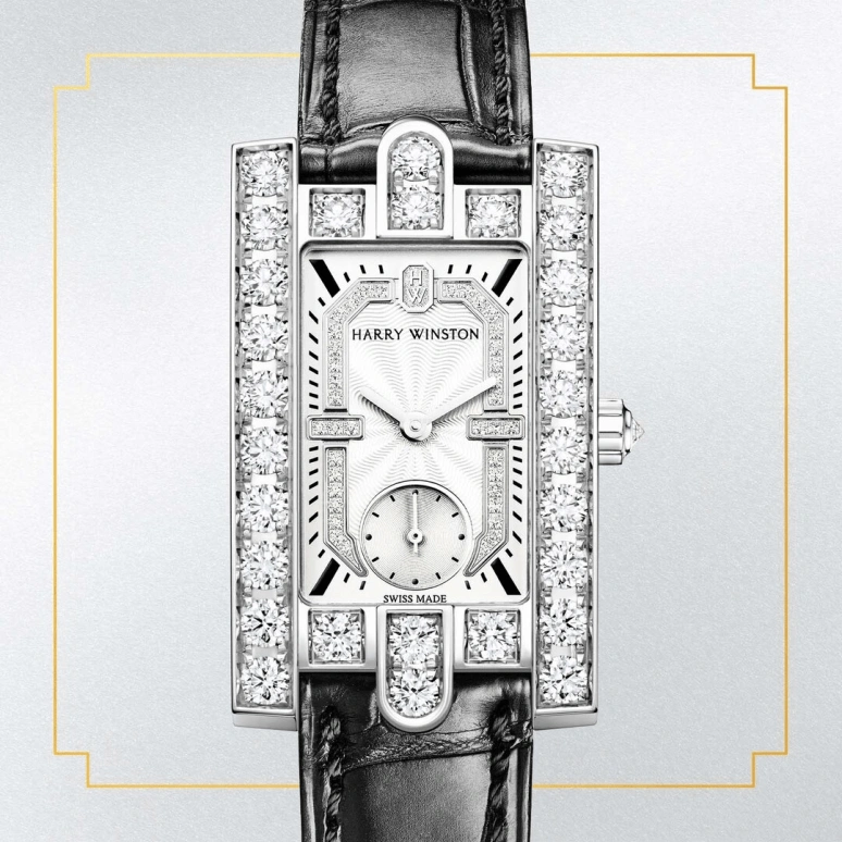 Harry Winston,The Avenue 21.4x36.1mm,21.4x36.1mm,Gold,White Gold,Quartz,In-house Caliber,Closed,AVEQHM21WW283