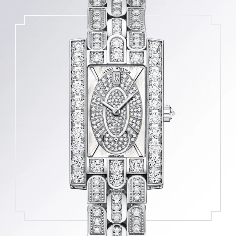 Harry Winston,The Avenue 21.4x36.1mm,21.4x36.1mm,Gold,White Gold,White,Quartz,In-house Caliber,Mother of Pearl,AVEQHM21WW249