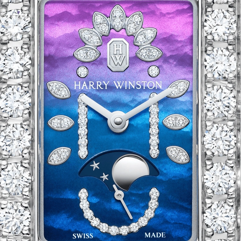 Harry Winston,The Avenue 21.4x36.1mm,21.4x36.1mm,Gold,White Gold,Blue,Purple,Quartz,In-house Caliber,Mother of Pearl,AVEQMP21WW002