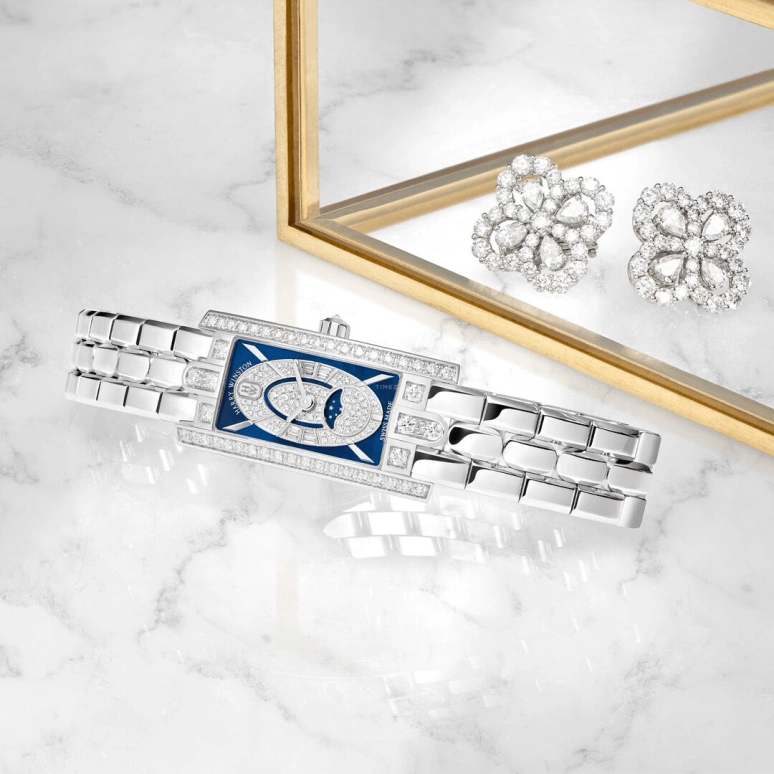 Harry Winston,The Avenue 15.6x32.3mm,15.6x32.3mm,Gold,White Gold,Blue,Quartz,In-house Caliber,Mother of Pearl,AVCQMP16WW004