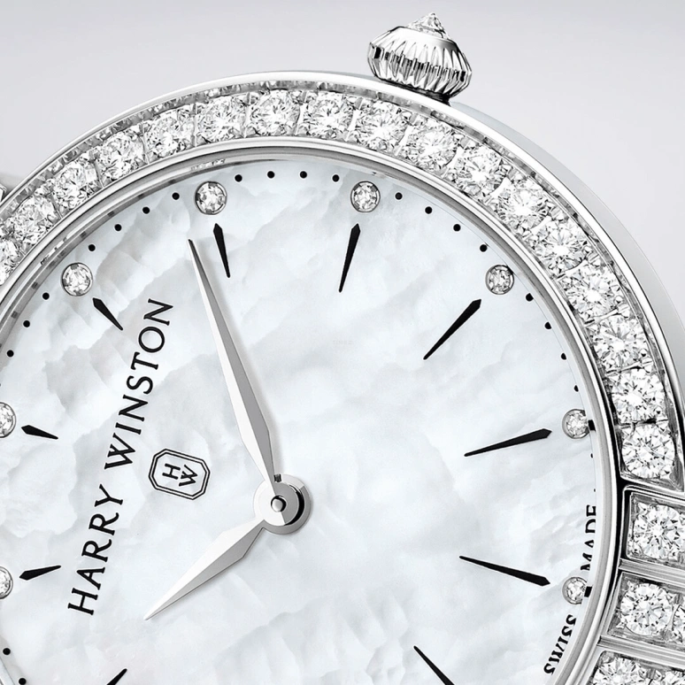 Harry Winston,The Premier 31mm,31mm,Gold,White Gold,White,Quartz,In-house Caliber,Mother of Pearl,PRNQHM31WW004