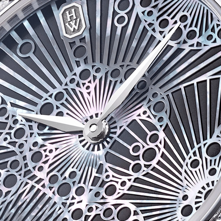 Harry Winston,The Premier 31mm,31mm,Gold,White Gold,Black,Quartz,In-house Caliber,Mother of Pearl,PRNQHM31WW002